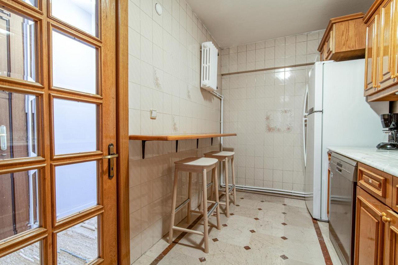 Gorgeous Flat With Lovely Balcony In Nisantasi Istanboel Buitenkant foto
