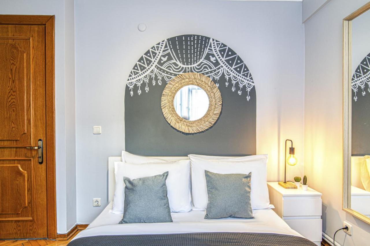 Gorgeous Flat With Lovely Balcony In Nisantasi Istanboel Buitenkant foto